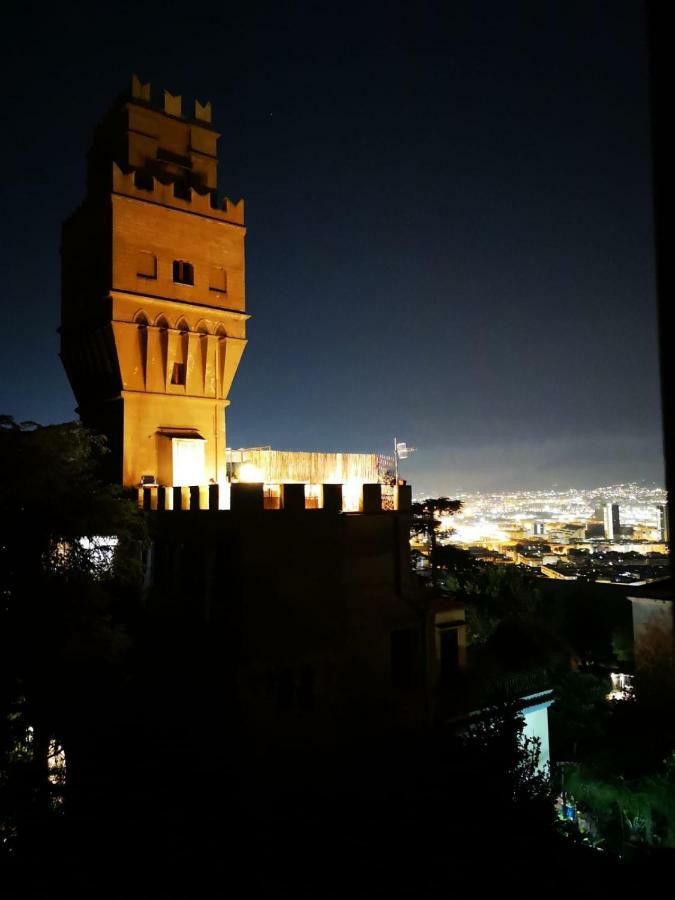 La Torre Di Ro Bed & Breakfast Naples Exterior photo