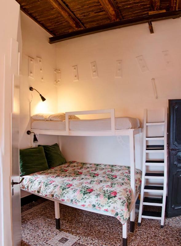 La Torre Di Ro Bed & Breakfast Naples Exterior photo